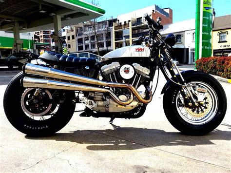 Griffin Custom Harley Davidson Iron 883 Cafe Racer Scrambler