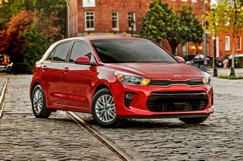 2019 Kia Rio Hatchback Pricing, Features, Ratings and Reviews | Edmunds