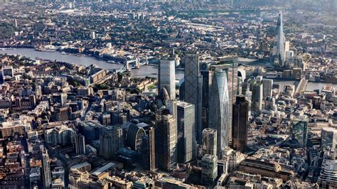 City of London: New 63-floor skyscraper given go ahead - BBC News