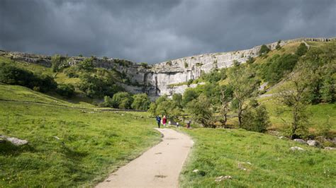 Limestone Landscapes - Threatening clouds over Malham Cove… | Flickr