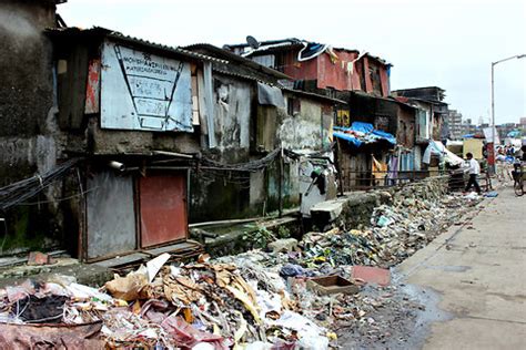 In Mumbai, the $50,000 Slum Shack - The New York Times