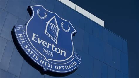 Everton Squad Go Into Self-Isolation After Unnamed Player Shows ...