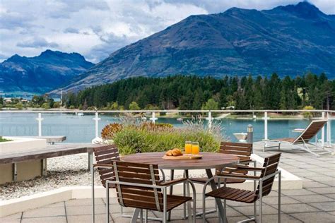 Cheap Hotels In Queenstown | Book from 50+ Stay Options @Best Price