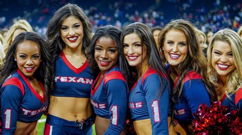 Photos: Returning Houston Texans Cheerleaders