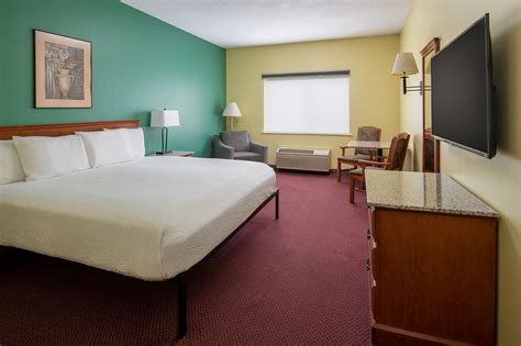 Guestrooms | Ashley Inn of Tillamook | Tillamook, OR