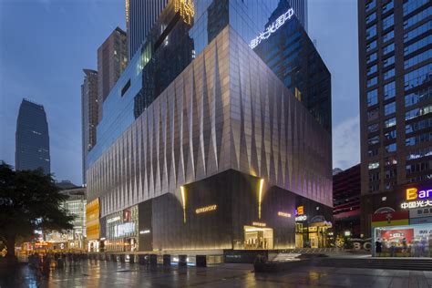 C.Y. LEE & PARTNERS 李祖原聯合建築師事務所 • Chongqing World Financial Center