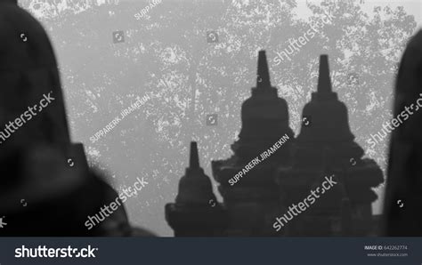 Borobudur Stupa Stock Photo 642262774 | Shutterstock