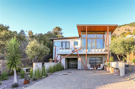 5 Bay Area beach houses to keep you cool all summer - Curbed SF