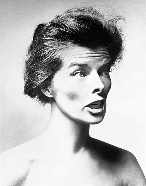 Richard Avedon - Portrait or Fashion Icon?