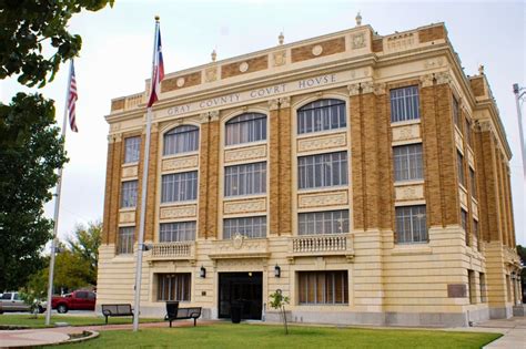 Gray County Courthouse | Texas County Courthouses