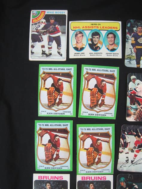 Lot Detail - Vintage 1970's Lot of 75 NHL Hockey Cards