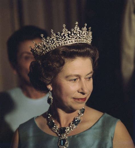 Replica Queen Elizabeth Crown Queen Victoria Replica Crown