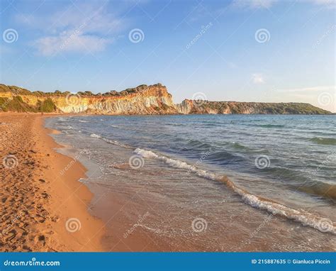 Panorama Al Atardecer De Geraka Beach Zakynthos Island Imagen de archivo - Imagen de fondo ...