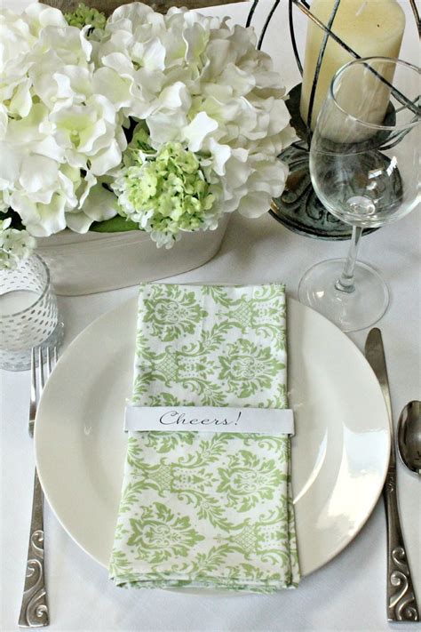 Cloth Napkins 4 Green and White Fabric by WildfireEvents on Etsy