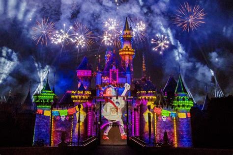 Pixar Fest at Disneyland Resort: April 13-Sept 3, 2018 #PixarFest #Incredibles2Event – Moms 'N ...