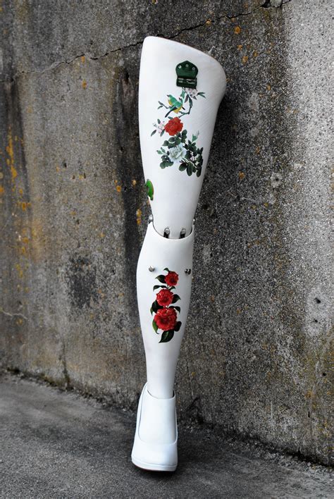 Amputee bride prosthetic leg | Prosthetic leg, Leg art, Prosthetics