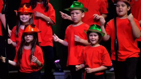 Children's Christmas Choir 2019 - YouTube