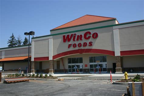 WinCo Foods | Deacon Corp.