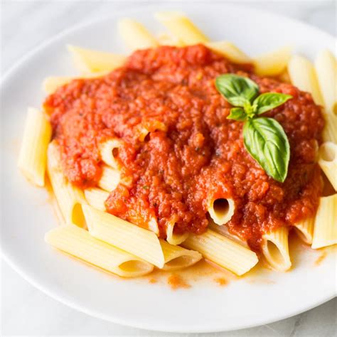 Low FODMAP Pasta Sauce - Fun Without FODMAPs