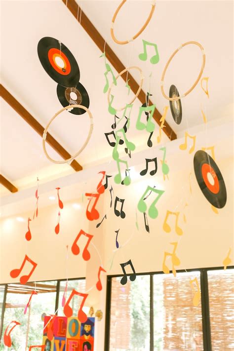 Kara's Party Ideas Music note and vinyl record bunting from a Beatles ...