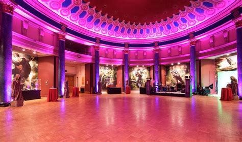 Magic Prom Party: Ideas for Prom Venues