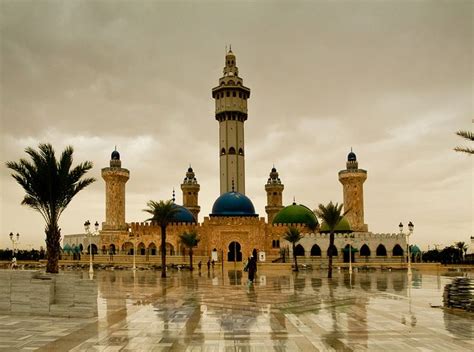 The Grand Mosque in Touba, Senegal | Places of Worship | Pinterest