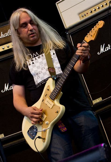 J Mascis - Celebrity biography, zodiac sign and famous quotes