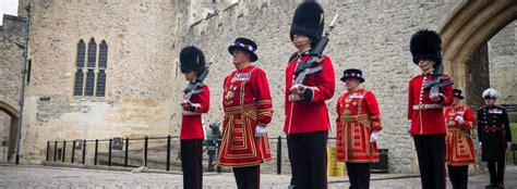 Ceremony of The Keys - Guard at the Tower - Ceremonial Events - The Household Division ...