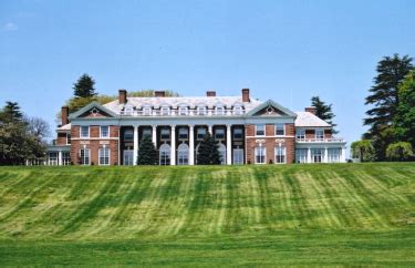 Stonehill College