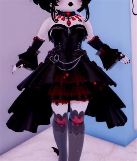 Black n Red Outfit Royale High | Aesthetic roblox royale high outfits ...