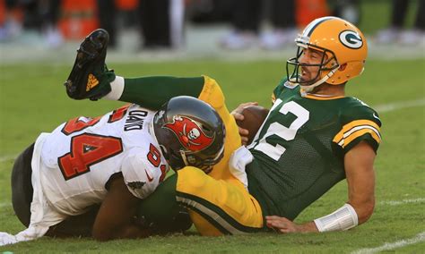 Todd Bowles puts on a clinic as Bucs destroy Aaron Rodgers, Packers