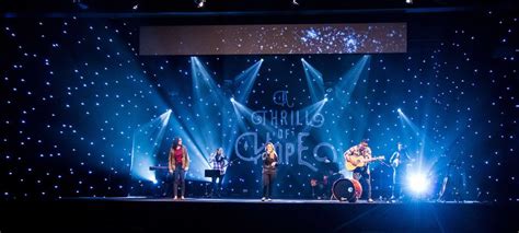 Big Star Sky | Church Stage Design Ideas | Christmas stage design ...