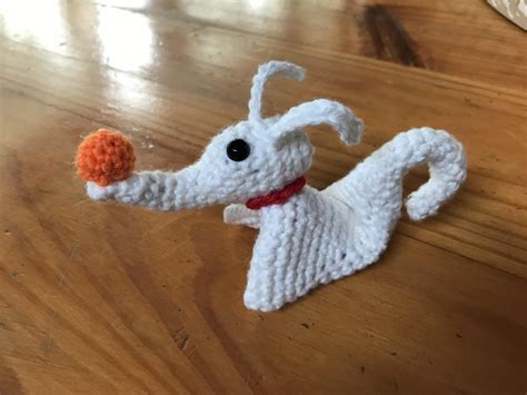 Zero the ghost dog from the nightmare before Christmas. : crochet