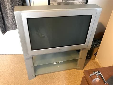 Sony Trinitron CRT Large TV *FREE* | in Livingston, West Lothian | Gumtree