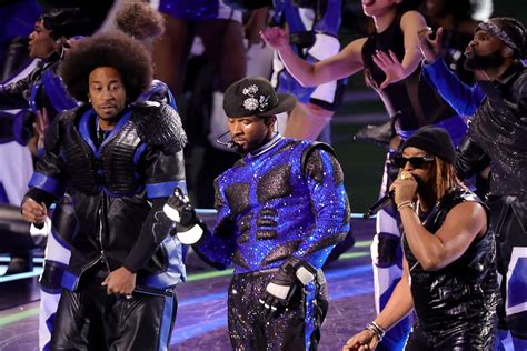 Usher Performs 'Yeah!' with Lil Jon and Ludacris at Super Bowl - XXL