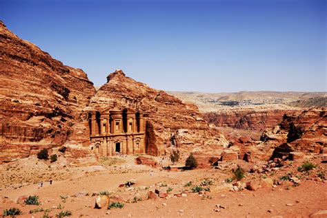 Your Trip to Petra: A Complete Guide to the Lost City in Jordan