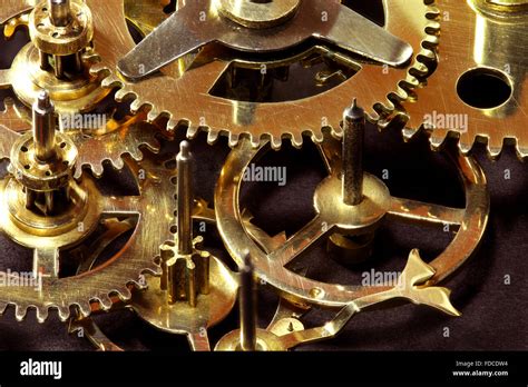 Clock and gears hi-res stock photography and images - Alamy