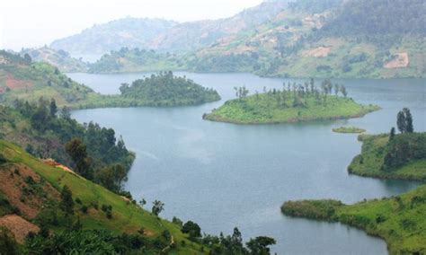 Lake Kivu - Rwanda Safaris , rwanda tours , safari rwanda