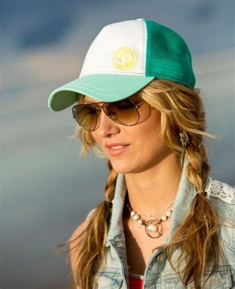 Unique How To Wear A Ball Cap With Short Hair Trend This Years - Best ...