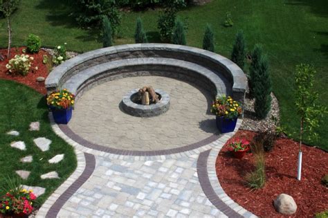 Harmonically Paver Fire Pit Fitting: Circular Paver Patio With Fire Pit