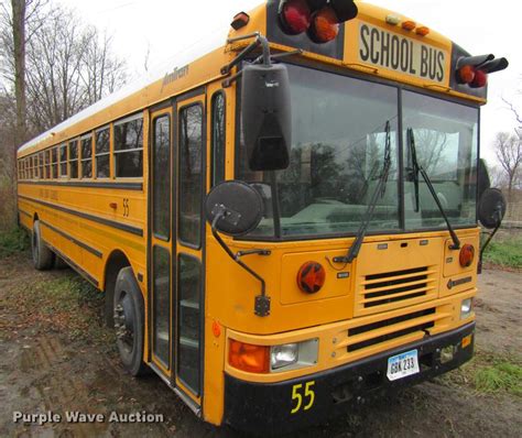 2000 International 3000 AmTran school bus in Cedar Rapids, IA | Item DF3892 sold | Purple Wave