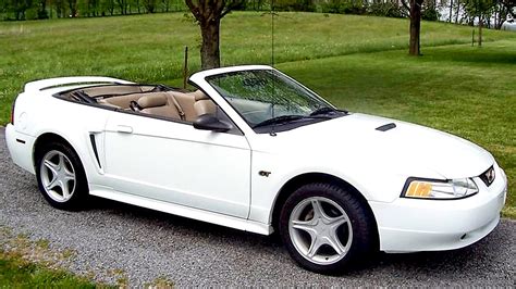 2000 Ford Mustang Gt Convertible 2d Specs