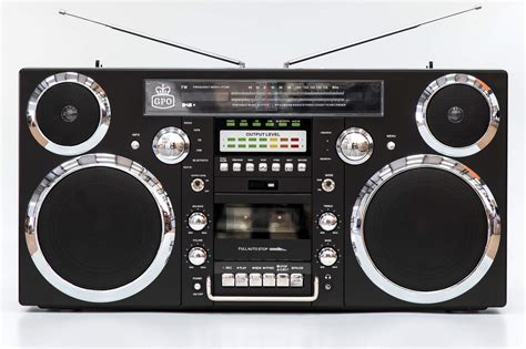 Buy GPO Retro BROOKLYN - Boombox Portable 1980s Retro-Style Music System with CD, Cassette ...