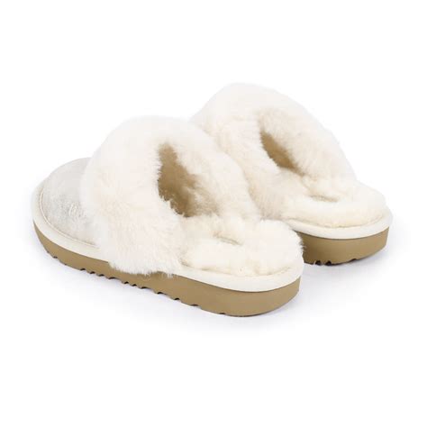 UGG Fluffy Slippers in Ivory White - BAMBINIFASHION.COM