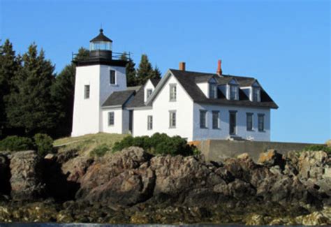 10 Best Lighthouses in Mid Coast Maine Near Camden, Rockland, Rockport