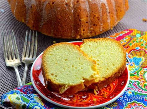 7-Up Bundt Cake Recipe - Genius Kitchen