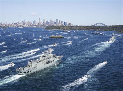 The most stunning images of the Royal Australian Navy's International Fleet Review - The Aviationist