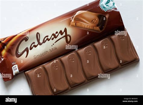 Galaxy Smooth Milk chocolate bar Stock Photo: 29467926 - Alamy