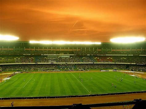 Top 5 iconic football stadiums in India