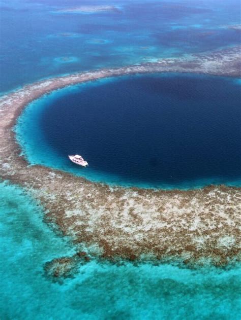 The Great Blue Hole: World’s Largest Sinkhole and Final Resting Place ...